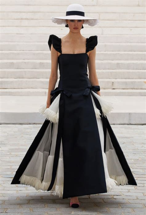 coco chanel haute couture 2013|Chanel runway fashion.